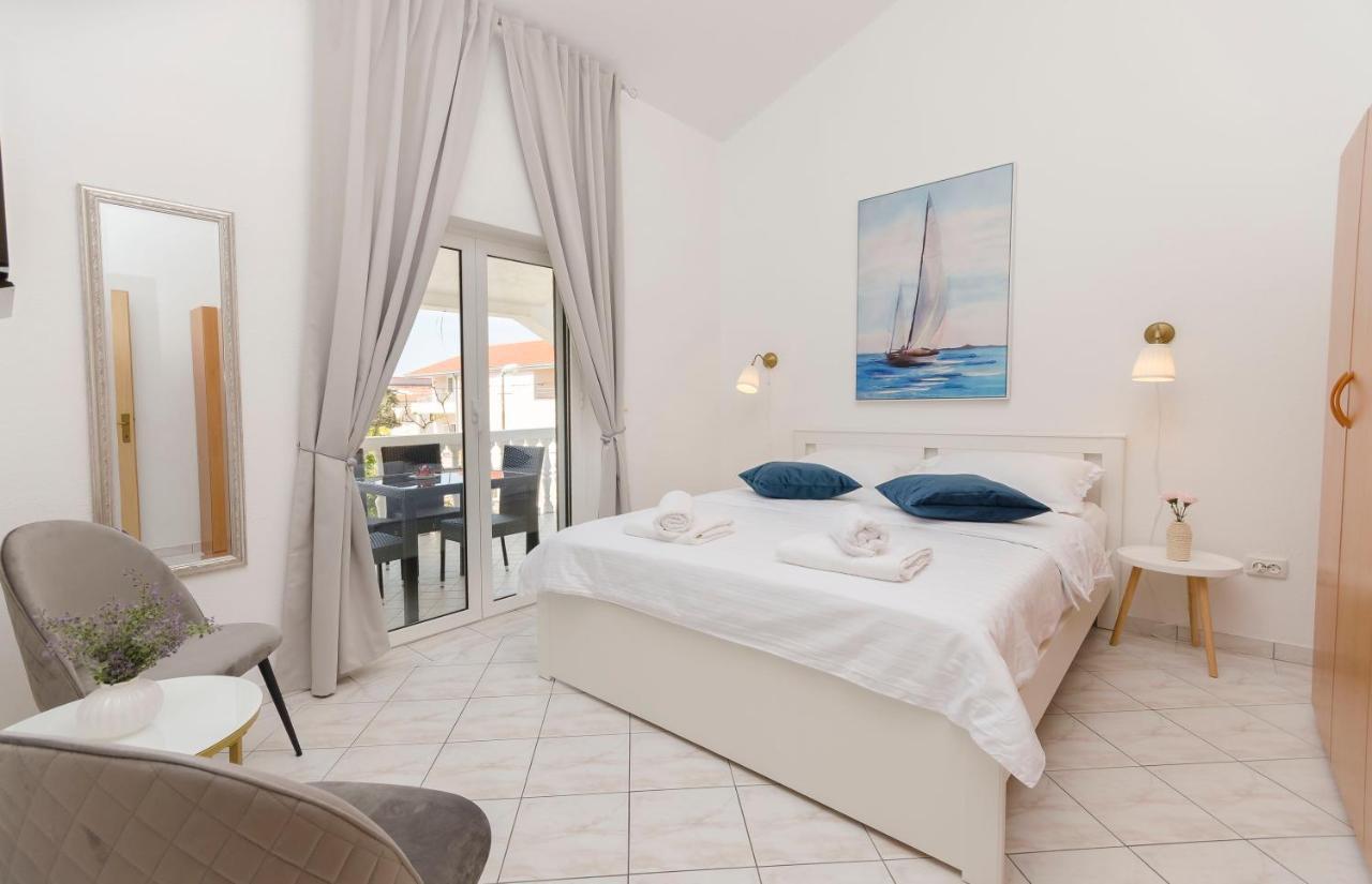 וודיצה Apartments Anton מראה חיצוני תמונה