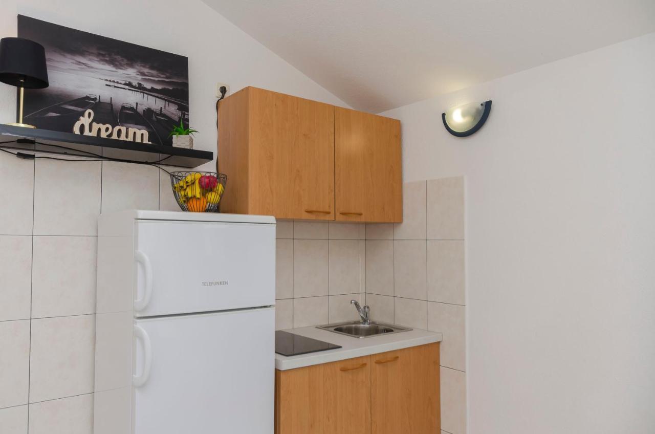 וודיצה Apartments Anton מראה חיצוני תמונה