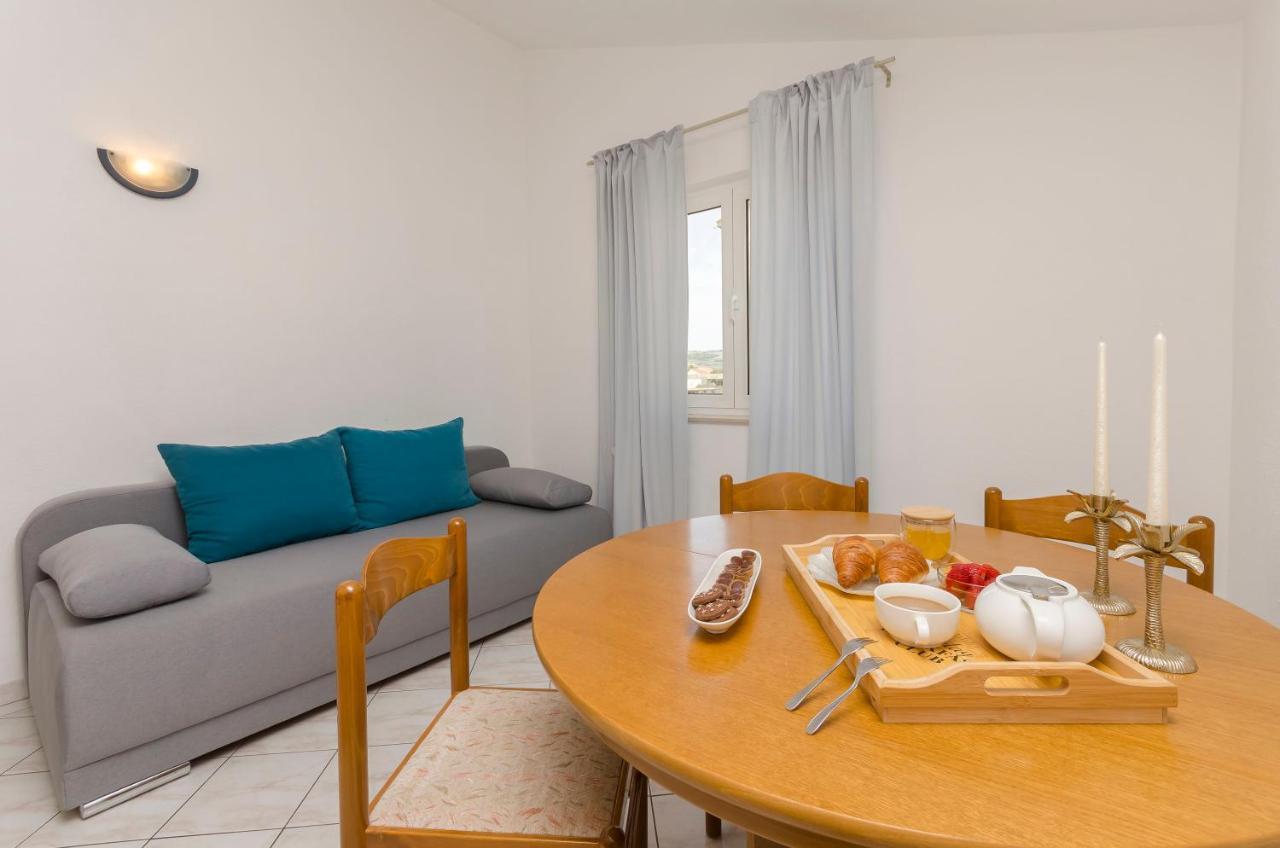 וודיצה Apartments Anton מראה חיצוני תמונה